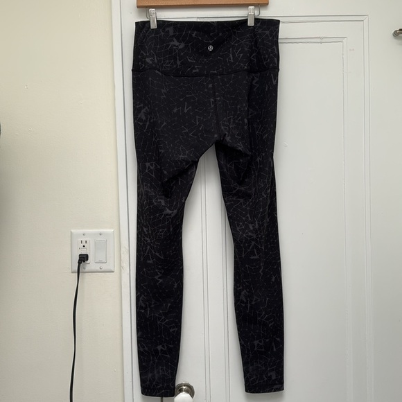 Lululemon Wunder Under Pant Roll Down - Picture 5 of 7